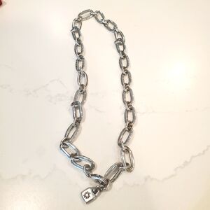 UNO de 50 Silver Classic Carabiner Link Necklace NWOT